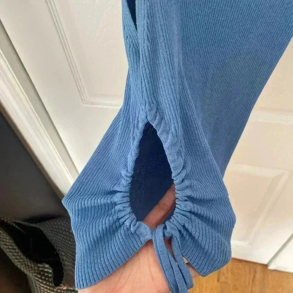 Zara blue knit tank top with adjustable side cutout - Picture 2 of 4